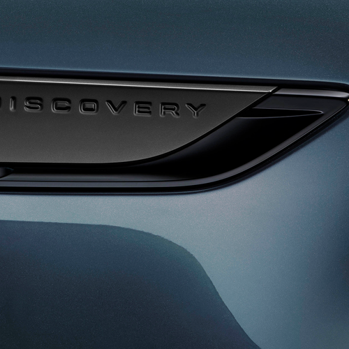 2026 Land Rover Discovery Landmark Edition Exterior